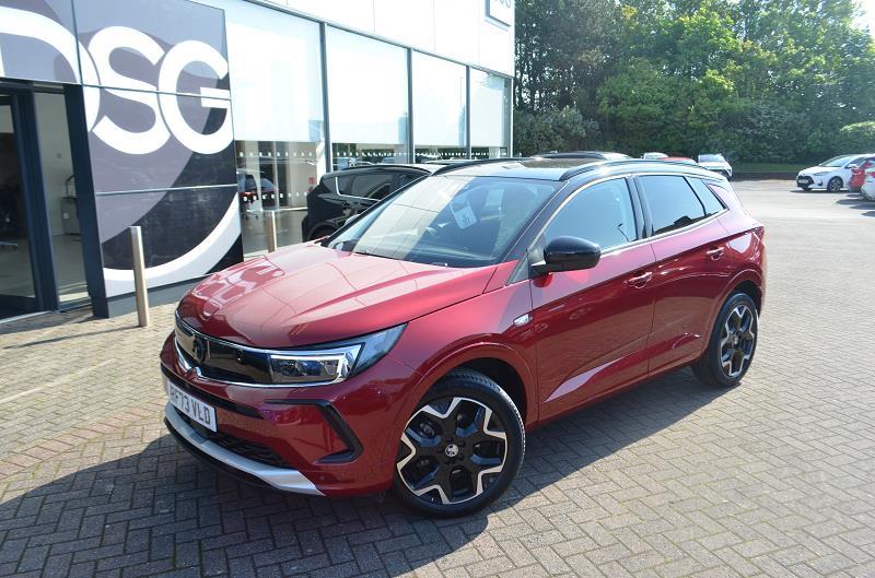 2023 73 Vauxhall Grandland 1.2 Turbo Ultimate 5dr Auto Petrol Automatic In Red
