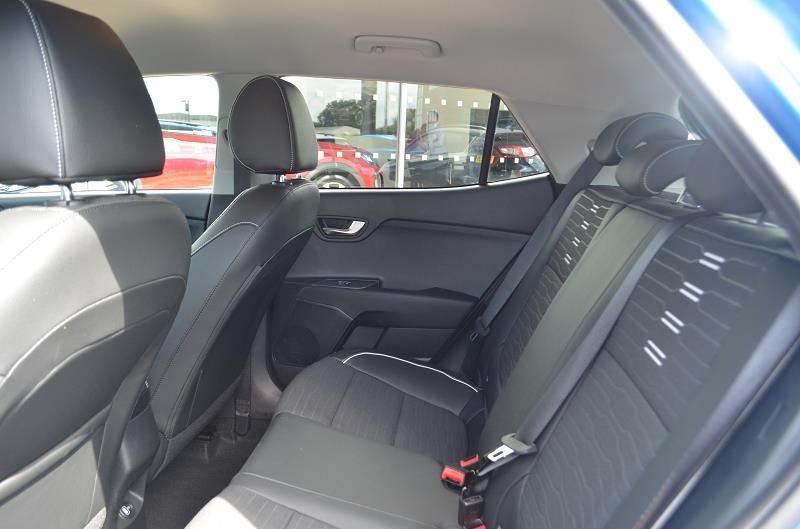2023 73 Kia Stonic 1.0t Gdi 48v Gt-line S 5dr Dct Hybrid Electric Automatic In Blue