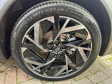 2025 25 Renault Symbioz 1.6 E-tech Fhev 145 Iconic Esprit Alpine 5dr Auto Hybrid Electric Automatic In Flame Red