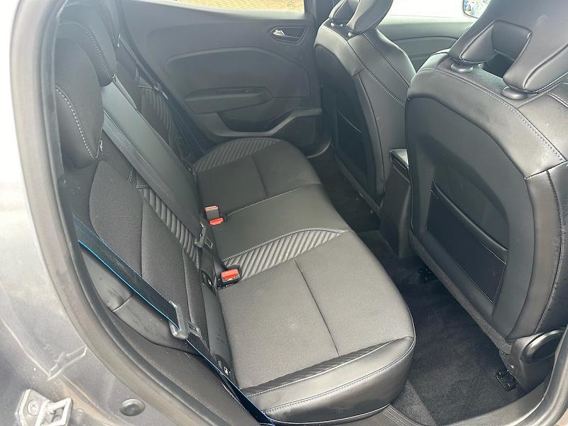 2024 24 Renault Clio 1.6 E-tech Full Hybrid 145 Esprit Alpine 5dr Auto Hybrid Electric Automatic In Grey