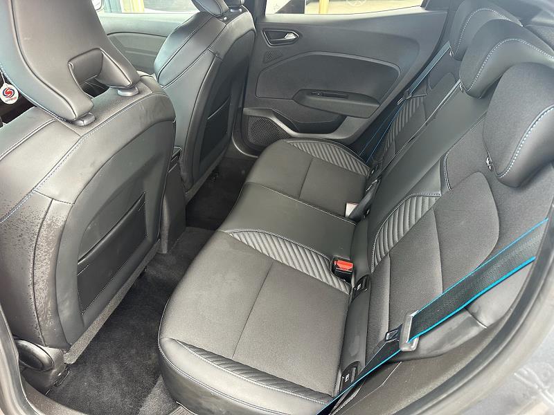 2024 24 Renault Clio 1.6 E-tech Full Hybrid 145 Esprit Alpine 5dr Auto Hybrid Electric Automatic In Grey