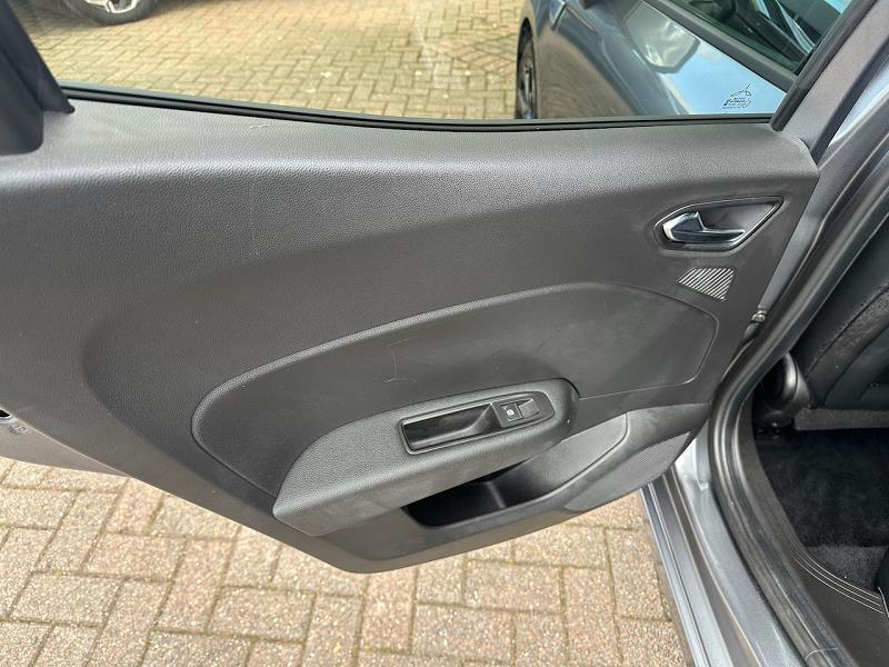 2024 24 Renault Clio 1.6 E-tech Full Hybrid 145 Esprit Alpine 5dr Auto Hybrid Electric Automatic In Grey
