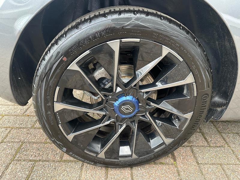 2024 24 Renault Clio 1.6 E-tech Full Hybrid 145 Esprit Alpine 5dr Auto Hybrid Electric Automatic In Grey