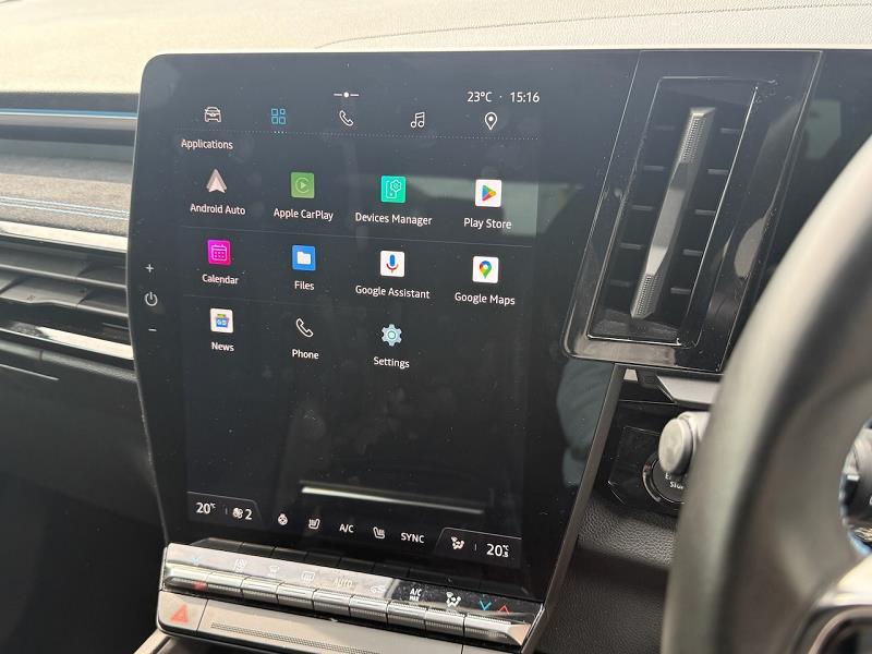 2023 73 Renault Austral E-tech Fhev Techno Esprit Alpine 5dr Auto Hybrid Electric Automatic In Grey/black