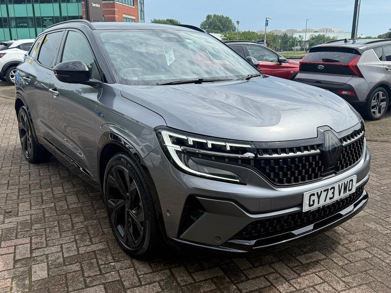 2023 73 Renault Austral E-tech Fhev Techno Esprit Alpine 5dr Auto Hybrid Electric Automatic In Grey/black
