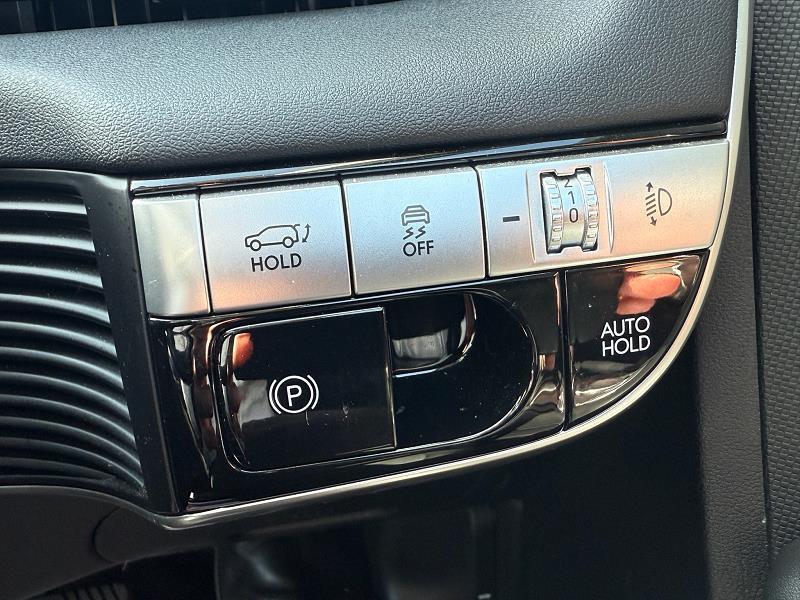 2021 71 Hyundai Ioniq 5 160kw Premium 73 Kwh 5dr Auto Electric Automatic In White