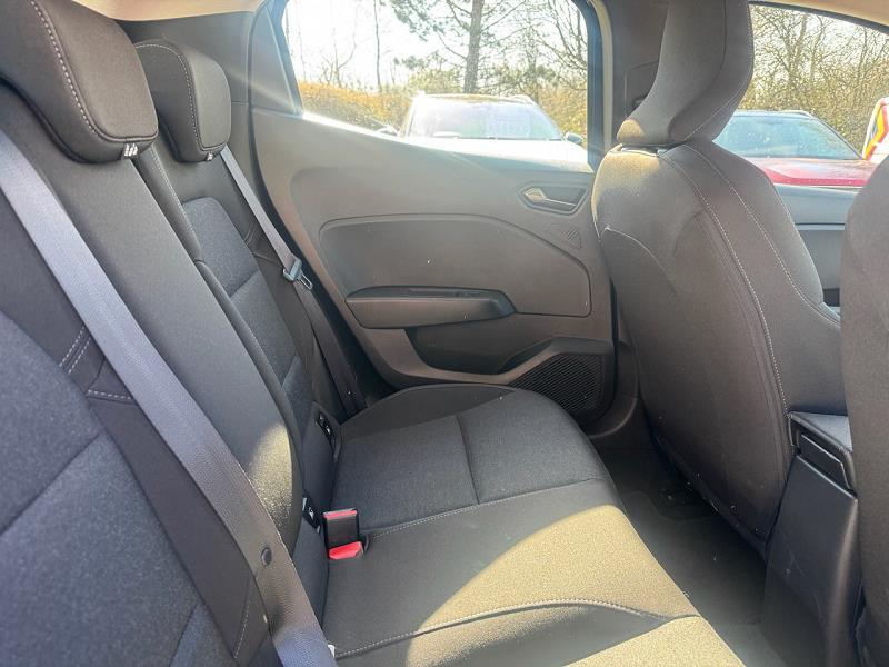 2023 73 Renault Clio 1.0 Tce 90 Evolution 5dr Petrol Manual In Diamond Black