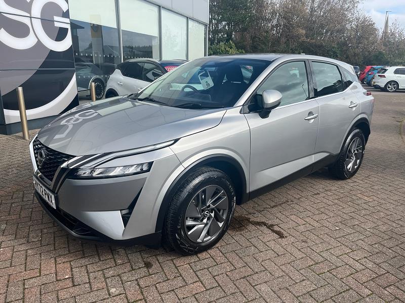 2022 72 Nissan Qashqai 1.3 Dig-t Mh 158 Acenta Premium 5dr Xtronic Hybrid Electric Automatic In Silver