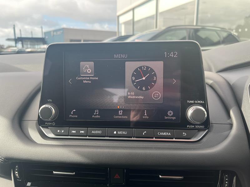 2022 72 Nissan Qashqai 1.3 Dig-t Mh 158 Acenta Premium 5dr Xtronic Hybrid Electric Automatic In Silver