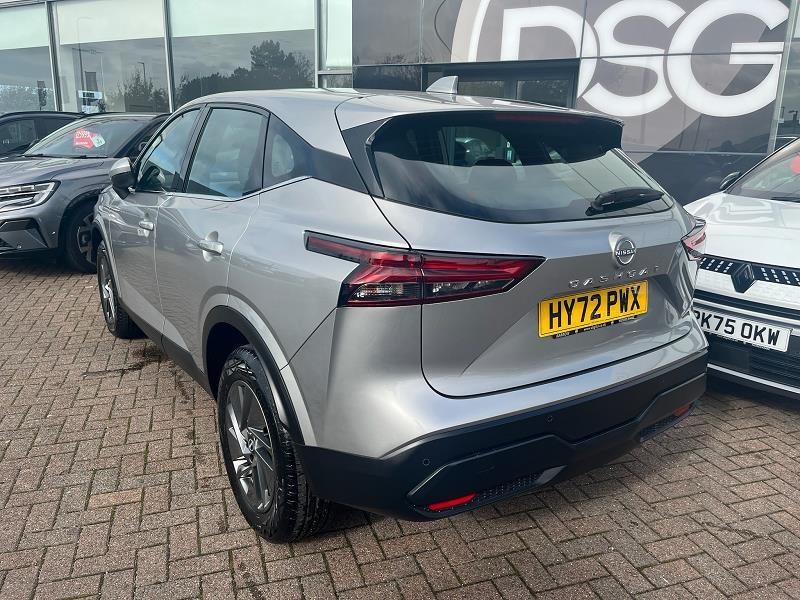 2022 72 Nissan Qashqai 1.3 Dig-t Mh 158 Acenta Premium 5dr Xtronic Hybrid Electric Automatic In Silver