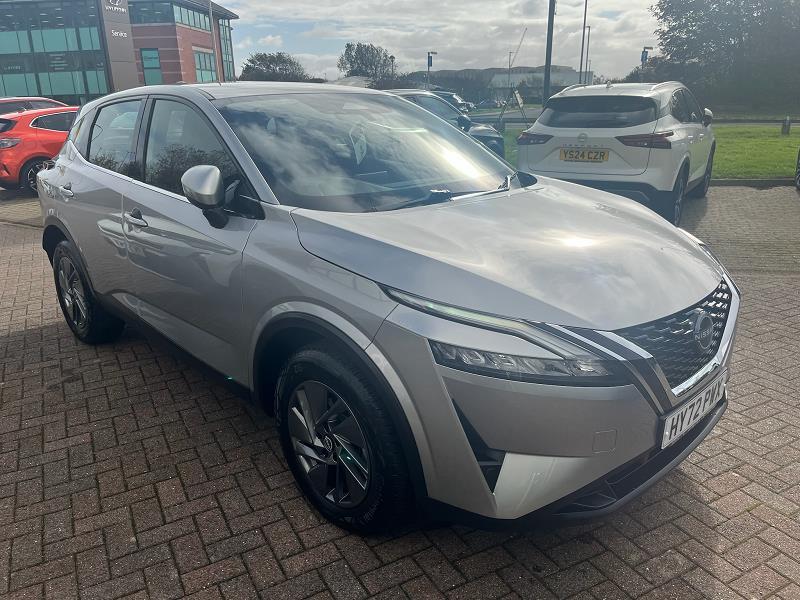 2022 72 Nissan Qashqai 1.3 Dig-t Mh 158 Acenta Premium 5dr Xtronic Hybrid Electric Automatic In Silver