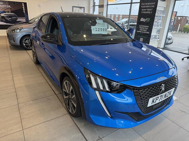 2021 71 Peugeot 208 1.2 Puretech 100 Gt 5dr Eat8 Petrol Automatic In Blue