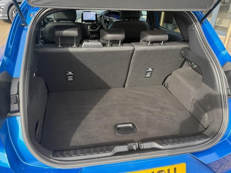 2021 71 Ford Puma 1.0 Ecoboost Hybr Mhev 155 St-line Vignale 5dr Dct Petrol Automatic In Blue