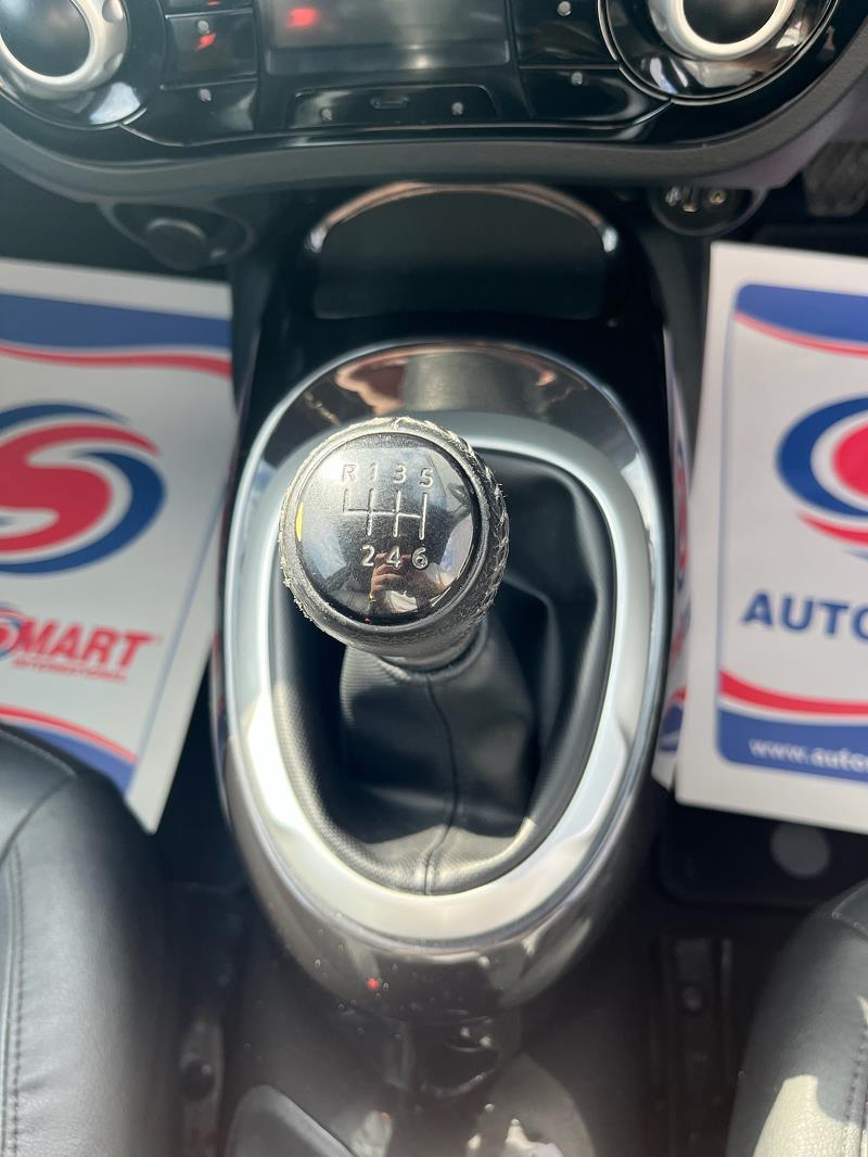 2017 17 Nissan Juke Tekna Dci Diesel Manual In Grey