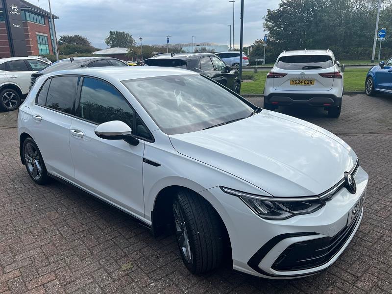 2022 72 Volkswagen Golf 1.5 Etsi 150 R-line 5dr Dsg Hybrid Electric Automatic In White