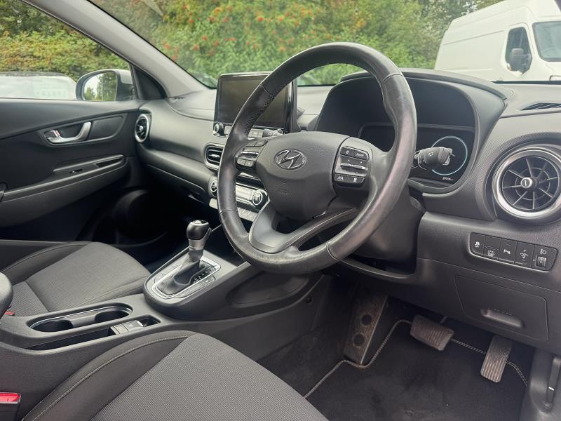 2022 72 Hyundai Kona 1.6 Gdi Hybrid Premium 5dr Dct Hybrid Petrol Automatic In Cyber Grey