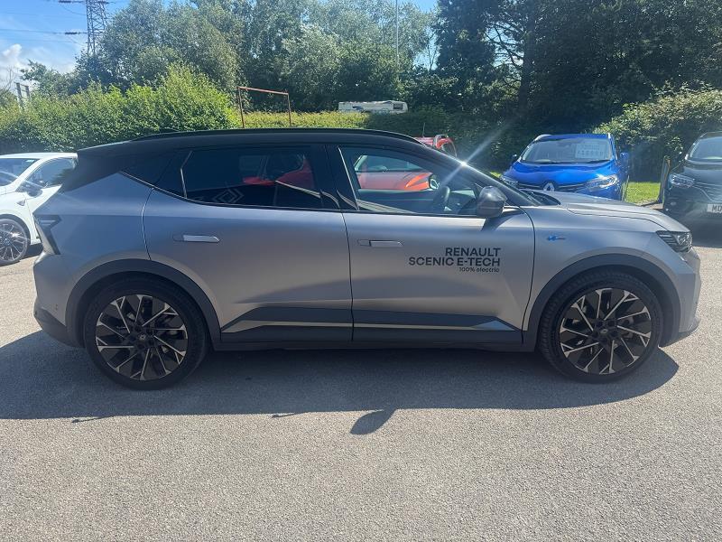 2024 24 Renault Scenic E-tech 160kw Esprit Alpine 87kwh Long Range 5dr Auto Electric Automatic In Matte Shadow Grey/diamond Black Roof