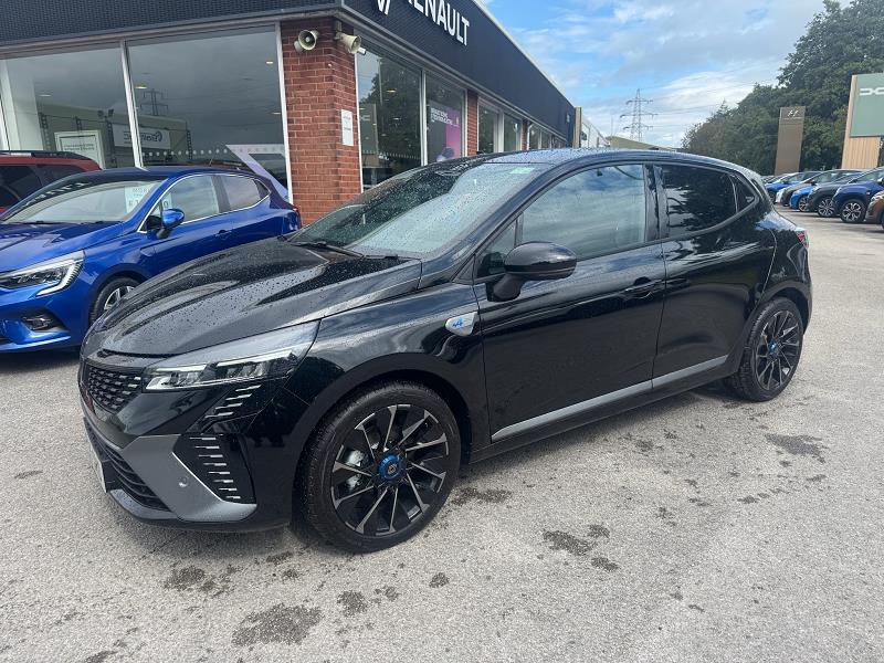 2025 25 Renault Clio 1.6 E-tech Full Hybrid 145 Esprit Alpine 5dr Auto Hybrid Petrol Automatic In Diamond Black