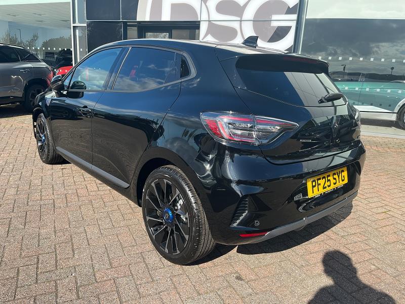 2025 25 Renault Clio 1.6 E-tech Full Hybrid 145 Esprit Alpine 5dr Auto Hybrid Petrol Automatic In Diamond Black