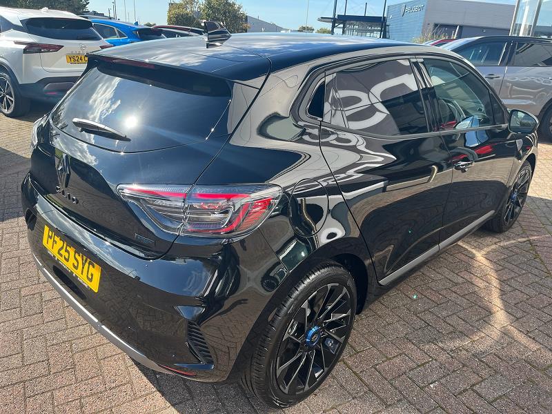 2025 25 Renault Clio 1.6 E-tech Full Hybrid 145 Esprit Alpine 5dr Auto Hybrid Petrol Automatic In Diamond Black