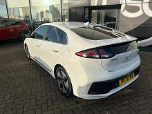 2022 71 Hyundai Ioniq 1.6 Gdi Hybrid Premium Se 5dr Dct  Manual In Polar White