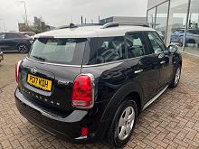 2017 17 Mini Countryman 1.5 Cooper 5dr Petrol Manual In Black