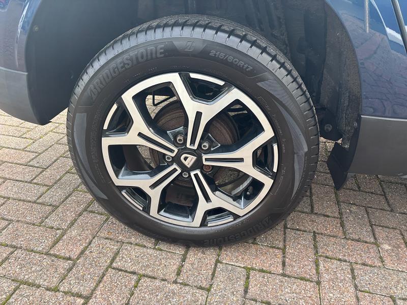 2019 19 Dacia Duster 1.6 Sce Prestige 5dr Petrol Manual In Cosmos Blue