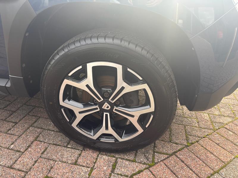 2019 19 Dacia Duster 1.6 Sce Prestige 5dr Petrol Manual In Cosmos Blue