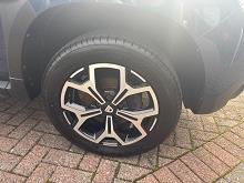 2019 19 Dacia Duster 1.6 Sce Prestige 5dr Petrol Manual In Cosmos Blue
