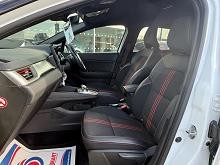 2022 22 Renault Captur 1.3 Tce 140 R.s. Line 5dr Edc Petrol Automatic In White With Black Roof