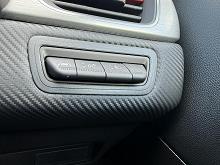 2022 22 Renault Captur 1.3 Tce 140 R.s. Line 5dr Edc Petrol Automatic In White With Black Roof