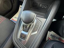 2022 22 Renault Captur 1.3 Tce 140 R.s. Line 5dr Edc Petrol Automatic In White With Black Roof
