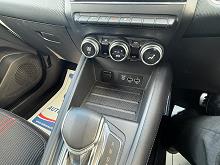 2022 22 Renault Captur 1.3 Tce 140 R.s. Line 5dr Edc Petrol Automatic In White With Black Roof