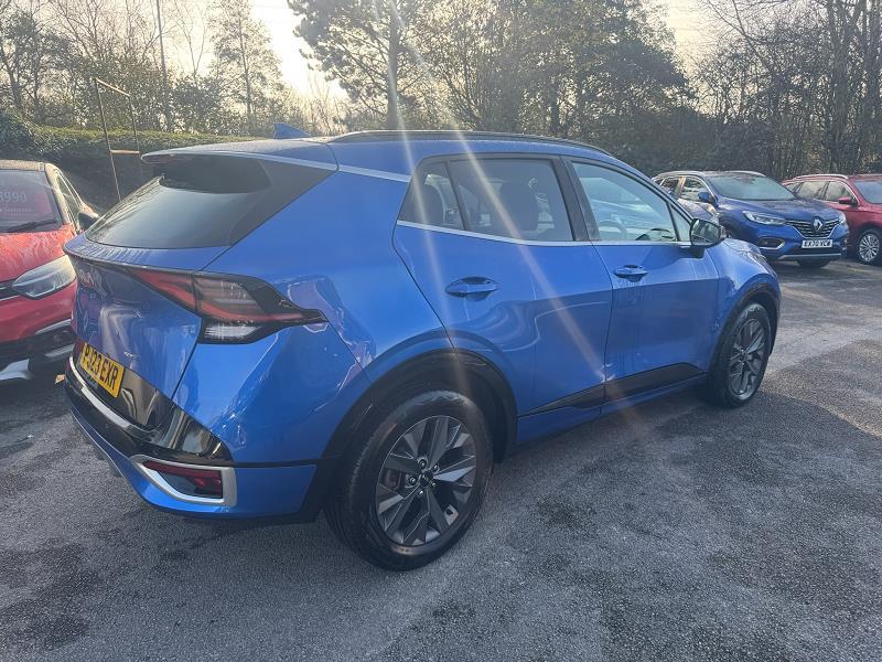 2023 23 Kia Sportage 1.6t Gdi Hev Gt-line 5dr Auto Hybrid Electric Automatic In Blue