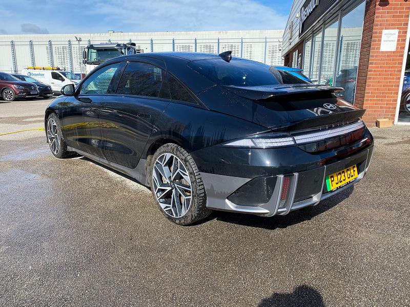 2023 23 Hyundai Ioniq 6 168kw Premium 77kwh 4dr Auto Electric Automatic In Abyss Black