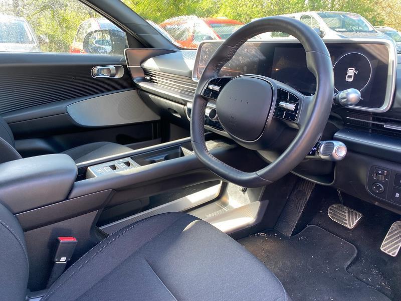 2023 23 Hyundai Ioniq 6 168kw Premium 77kwh 4dr Auto Electric Automatic In Abyss Black