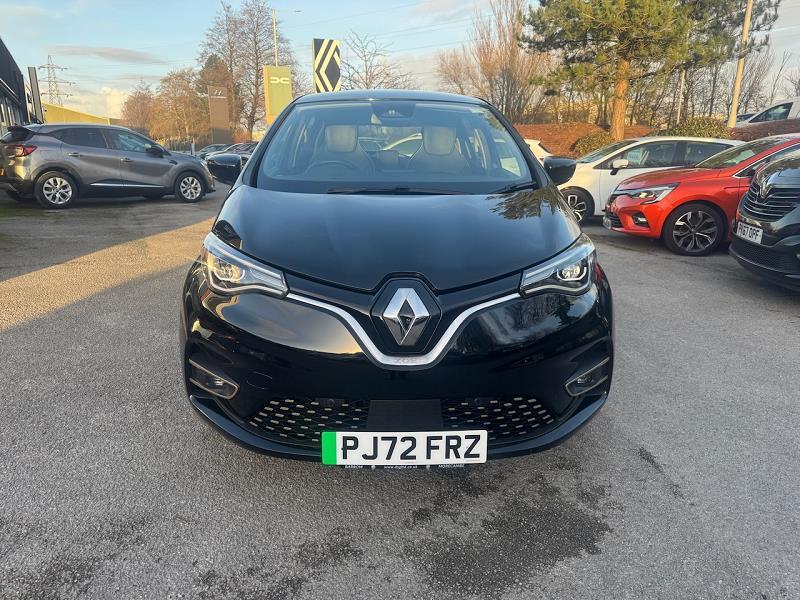 2022 72 Renault Zoe 100kw Iconic R135 50kwh Boost Charge 5dr Auto Electric Automatic In Diamond Black