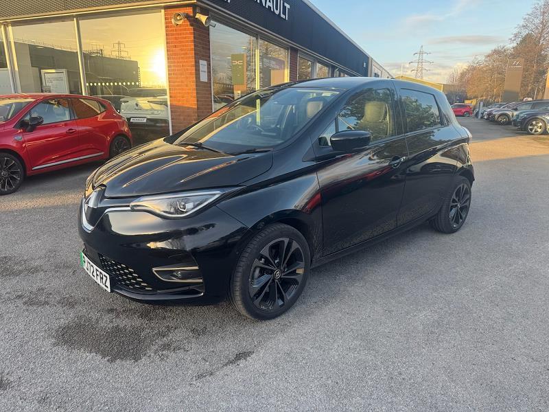 2022 72 Renault Zoe 100kw Iconic R135 50kwh Boost Charge 5dr Auto Electric Automatic In Diamond Black