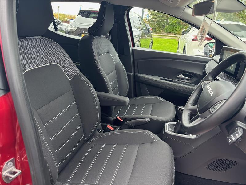 2023 73 Dacia Sandero 1.0 Tce Expression 5dr Petrol Manual In Fusion Red