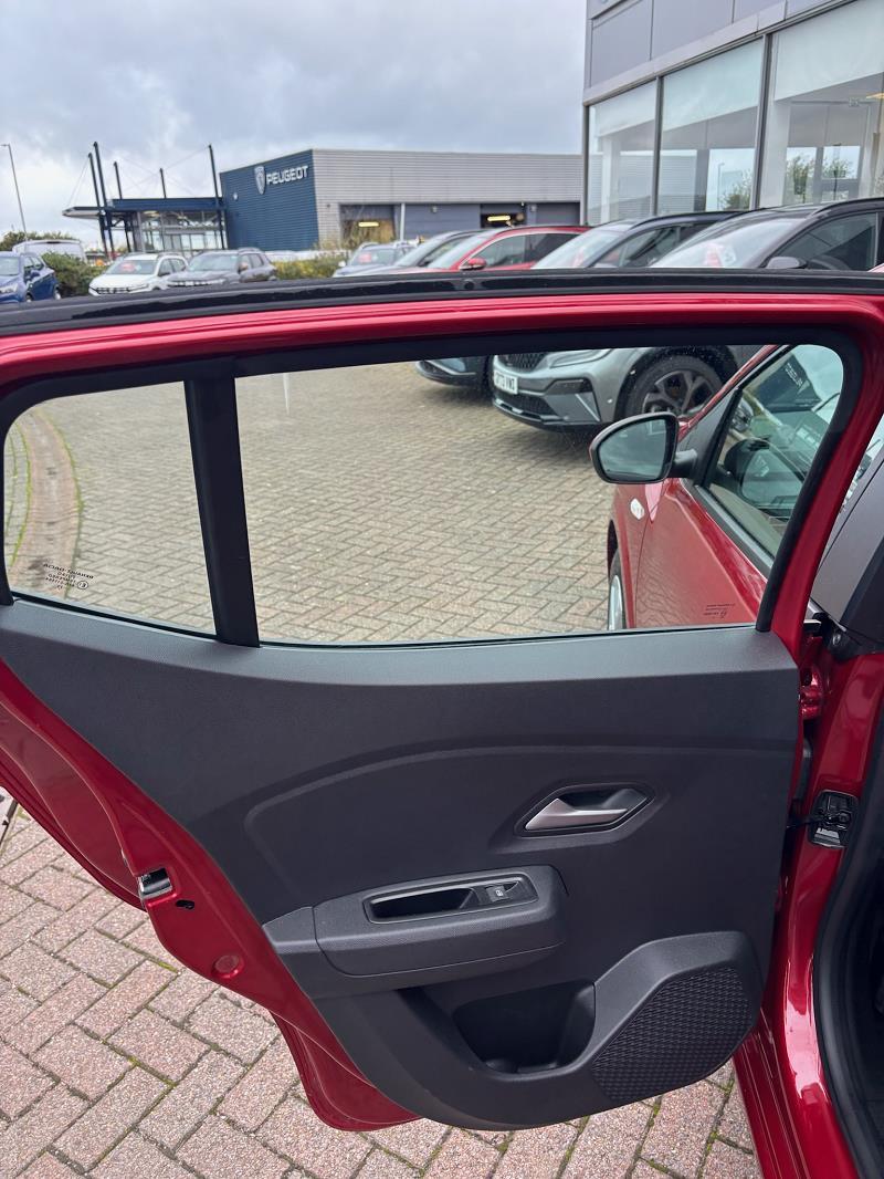 2023 73 Dacia Sandero 1.0 Tce Expression 5dr Petrol Manual In Fusion Red