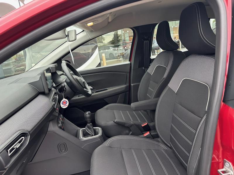 2023 73 Dacia Sandero 1.0 Tce Expression 5dr Petrol Manual In Fusion Red
