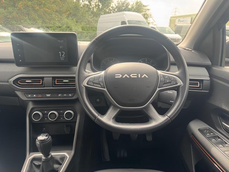 2023 23 Dacia Sandero Stepway 1.0 Tce Journey 5dr Petrol Manual In Pearl Black