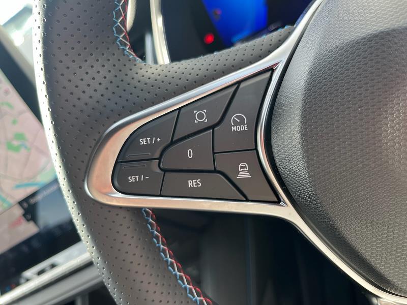 2025 25 Renault Symbioz 1.6 E-tech Fhev 145 Techno Esprit Alpine 5dr Auto Hybrid Petrol Automatic In Oyster Grey