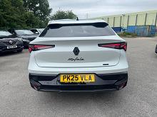 2025 25 Renault Rafale E-tech Phev Atelier Alpine Awd 5dr Auto Plug In Hybrid Petrol Automatic In Pearl White / Black Roof