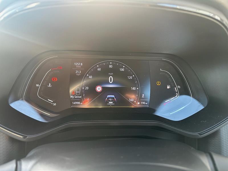 2021 71 Renault Clio 1.0 Tce 90 Lutecia Se 5dr Petrol Manual In Diamond Black