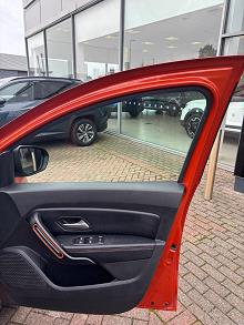 2022 72 Dacia Duster 1.0 Tce 90 Extreme Se 5dr Petrol Manual In Arizona