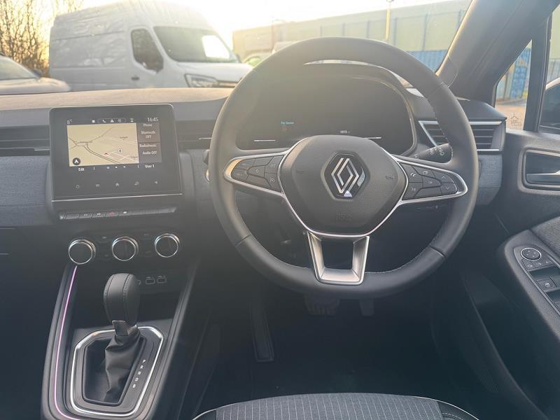 2024 74 Renault Clio 1.6 E-tech Full Hybrid 145 Techno 5dr Auto Hybrid Petrol Automatic In Diamond Black