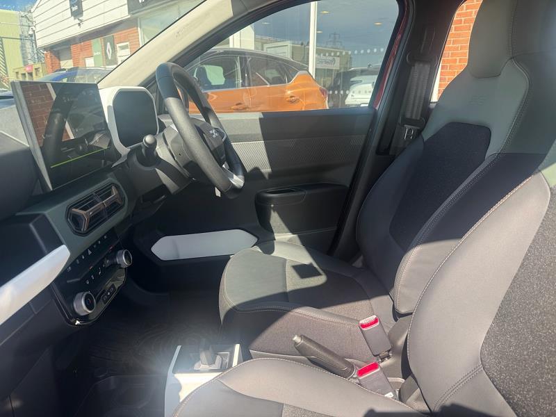 2024 74 Dacia Spring 27kwh Extreme 65 48kw 5dr Auto Automatic In Brick Red