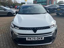2025 75 Renault Captur 1.8 E-tech Full Hybrid 160 Esprit Alpine 5dr Auto Hybrid Petrol Automatic In Arctic White / Black Roof