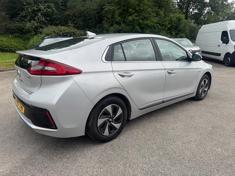 2019 19 Hyundai Ioniq 1.6 Gdi Hybrid Premium 5dr Dct Hybrid Electric Automatic In Silver